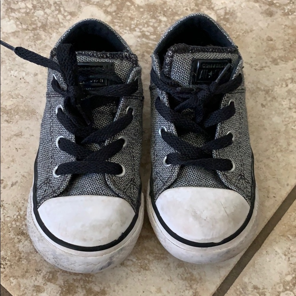 Kids converse size 9 toddler
